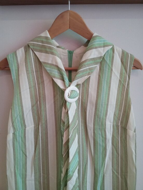 Vintage Dresses & Skirts - 1960s Vintage Second Round Striped Dress